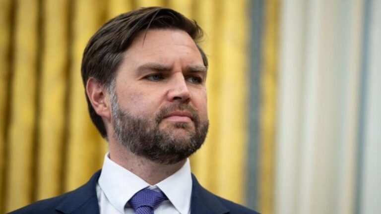 JD Vance afirma que entre Rusia y Ucrania va a tener que haber algunos intercambios territoriales