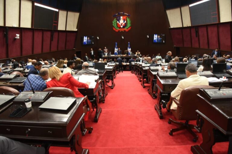 Diputados aprueban cuatro préstamos por 275 millones de dólares – #DeInteres   #FVDigital