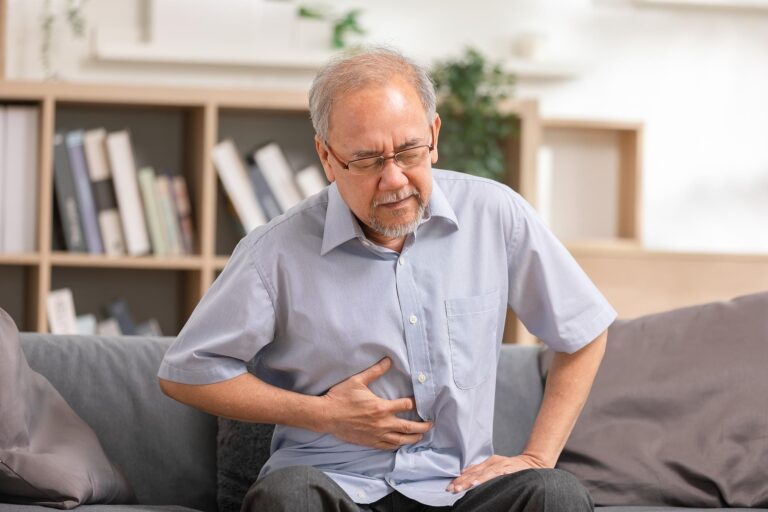 #Salud: Esta es la razón por la que las personas mayores tienen más flatulencias