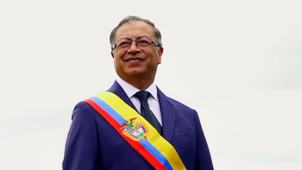 Gustavo-Petro-608x342.jpg