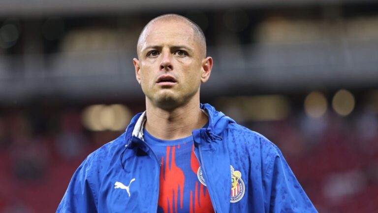 DT de Chivas explica por qué dejó a “Chicharito” en la banca en el juego que les costó la eliminación #FVDigital