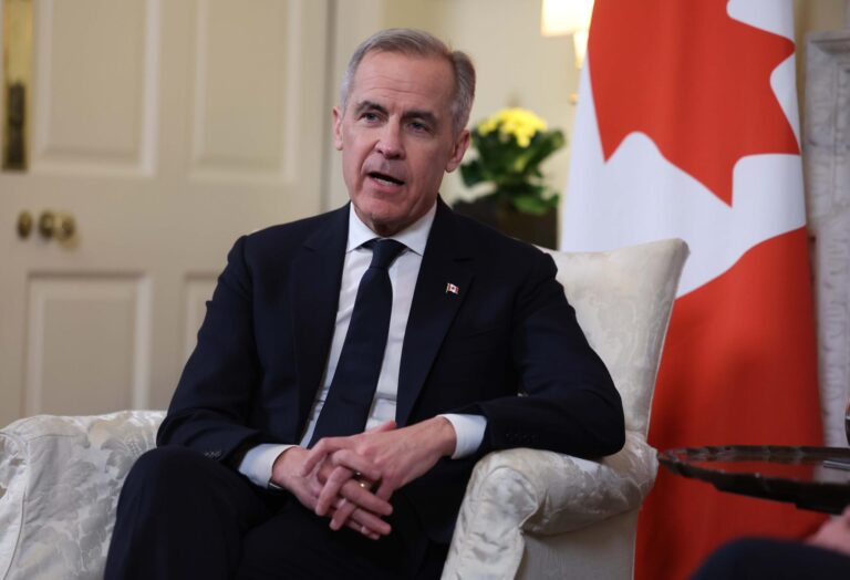 Carney pide a los canadienses que le concedan un Gobierno fuerte para enfrentarse a Trump