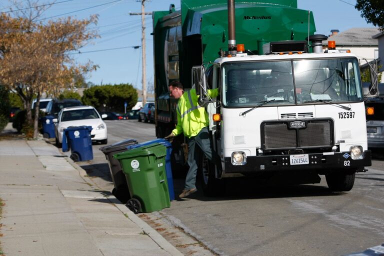 A la vista, aumento del 54% a tarifas de recolección de basura en Los Ángeles #FVDigital