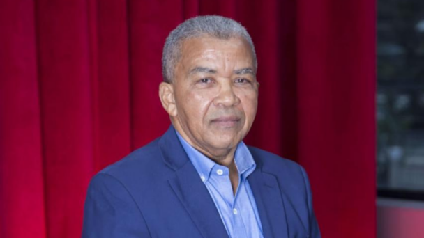 Docentes respaldan candidatura de Juan Santiago como Director de la Escuela de Ciencias Políticas 2026-2030 UASD