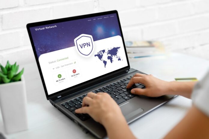 VPN-gratuita-paga-cual-usar_shutterstock_2494205587.jpg