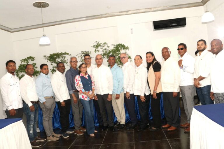 CNCP advierte sobre competencia desleal de tiendas chinas en el país