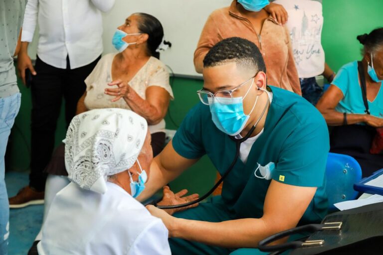 DGDC realiza jornada de asistencia social en San Juan de la Maguana
