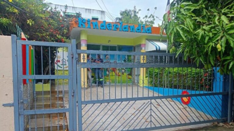 Niña de seis años muere tras colapso de pared en guardería de Santiago