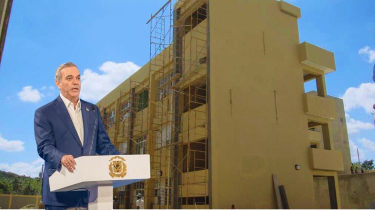 Abinader afirma gobierno trabaja en terminación de escuelas en construcción