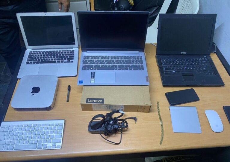 Policiales: Policía Nacional apresa a hombre vinculado a múltiples robos en establecimientos comerciales de SPM