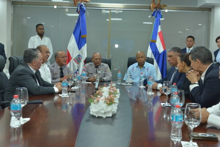 Policiales: Director General PN recibe al alcalde de Nueva York, Eric Adams, en encuentro de solidaridad y cooperación interinstitucional