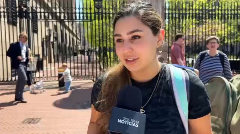 ‘La universidad debería costar menos’: cobro préstamos