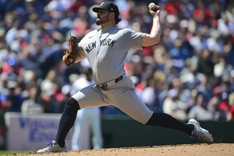 Carlos Rodón domina desde la lomita y Yankees evitan barrida ante Guardianes
