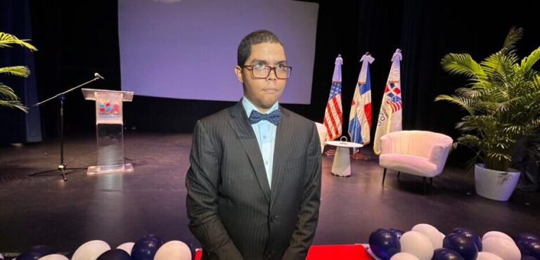 Tras 10 años, Alci Polanco lanza “En La Sombra del Autismo” #FVDigital