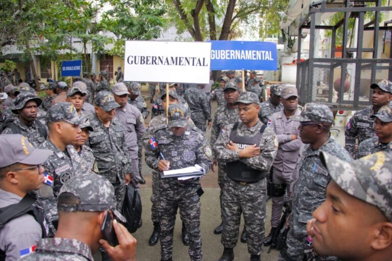 Policiales: Policía Nacional despliega agentes tendrán responsabilidad de proteger y servir durante Operativo Semana Santa 2025