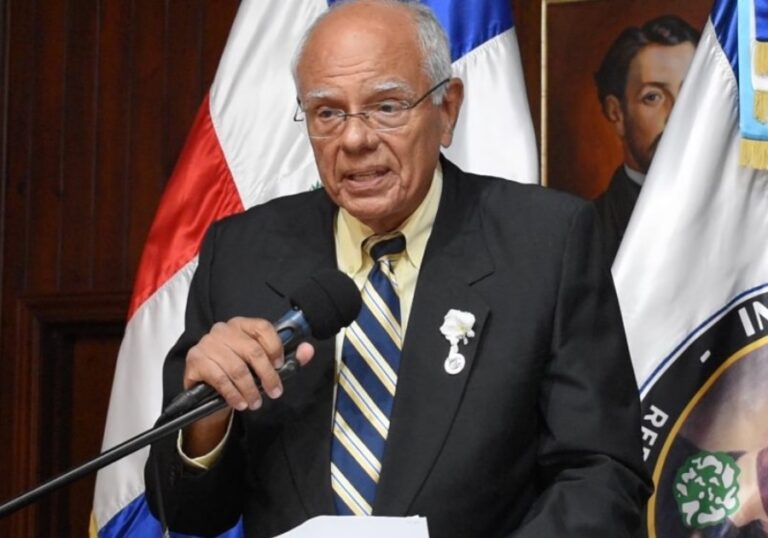 Detutanan al presidente del Instituto Duartiano – #DeInteres   #FVDigital