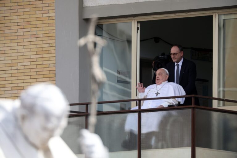 #Salud: El Vaticano confirma que el Papa Francisco falleció por un ictus