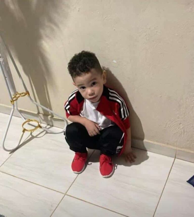 Busca niño de tres años desaparecido en bosque