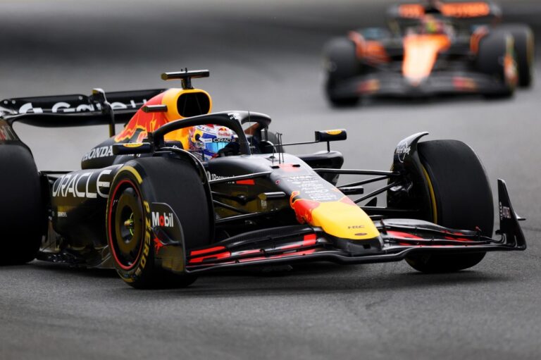 #Deportes: ¿Por qué Max Verstappen logra más poles que los McLaren en la F1 2025? #F1