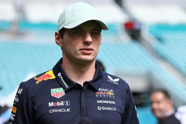 #Deportes: Damon Hill sugiere que Verstappen podría tomarse un descanso en F1 #F1