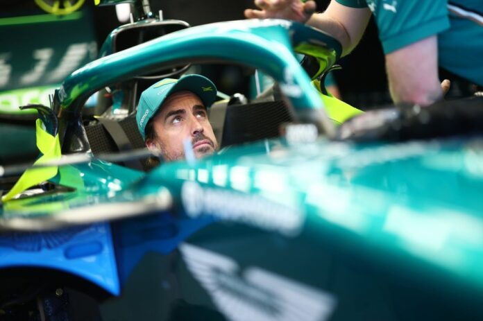 1747390327_fernando-alonso-aston-martin-r.jpg