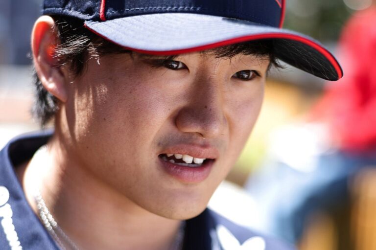 Tsunoda, con el Red Bull “viejo” en Mónaco tras su accidente en Imola #F1 #FVDigital