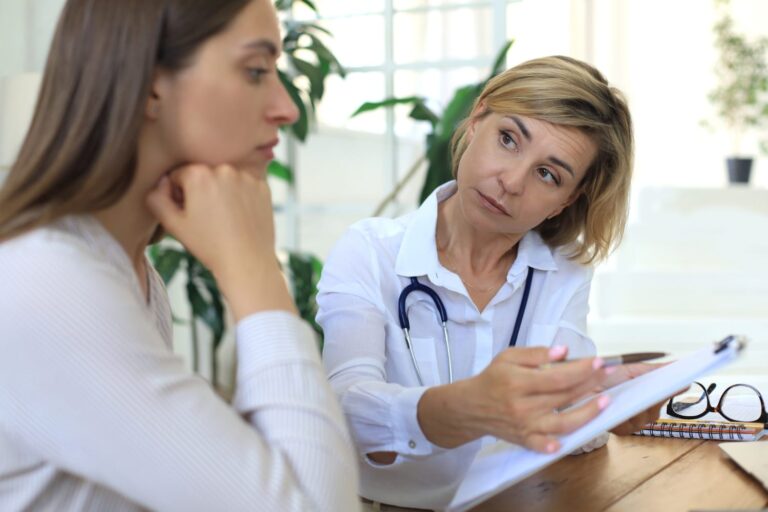 #Salud: Por qué debemos hablar sobre la menopausia a los 20 años