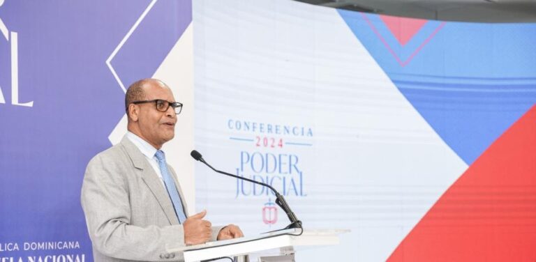 Juez de la Suprema Corte presenta el nuevo Manual de Ética para Servidores Judiciales