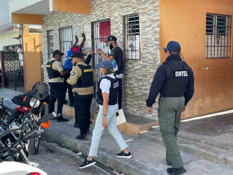 Policiales: seis detenidos y múltiples incautaciones en operativo conjunto – Inicio – Policía Nacional de la República Dominicana