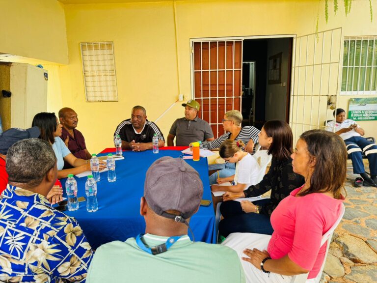 Las Galeras exige una solución definitiva al problema del agua potable