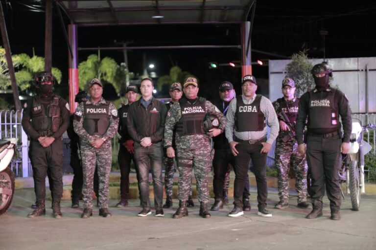 Policiales: Autoridades refuerzan control en negocios nocturnos durante operativo “Garantía de Paz” en Haina y SDO