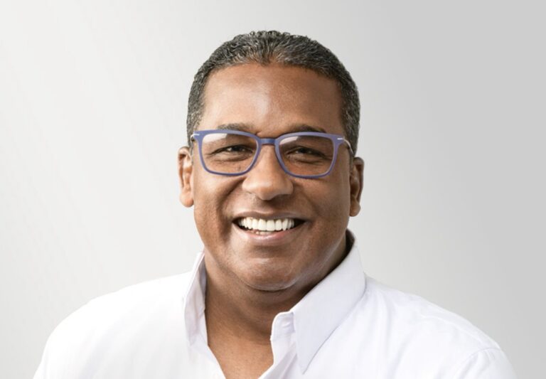 Abinader designa a Agustín Burgos, director del IDOPPRIL