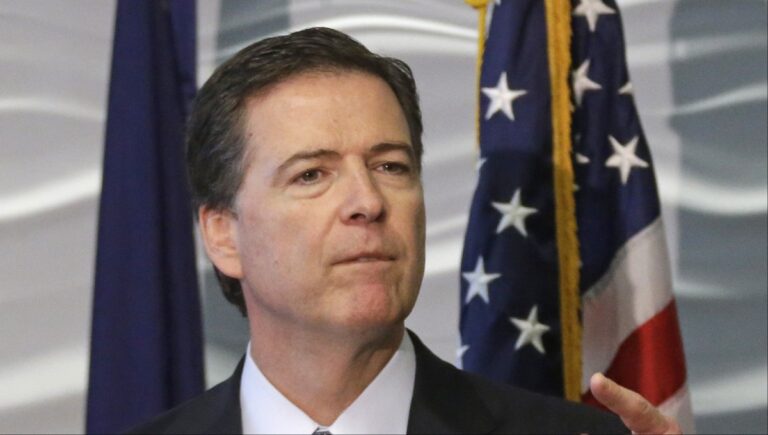 El exdirector borró el post después