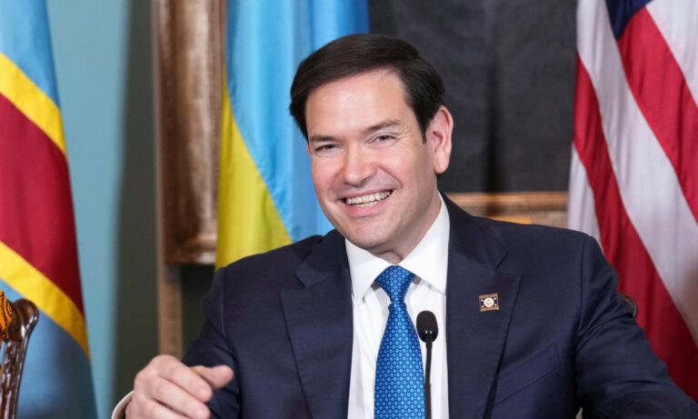 Marco Rubio está al frente de importantes agencias