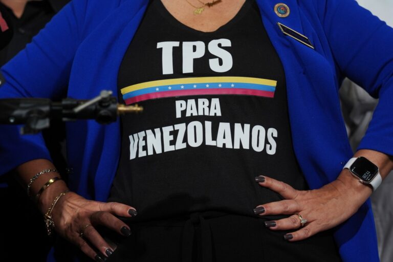 TPS para venezolanos: Gobierno de Trump pide al Supremo eliminarlo por “interés nacional”