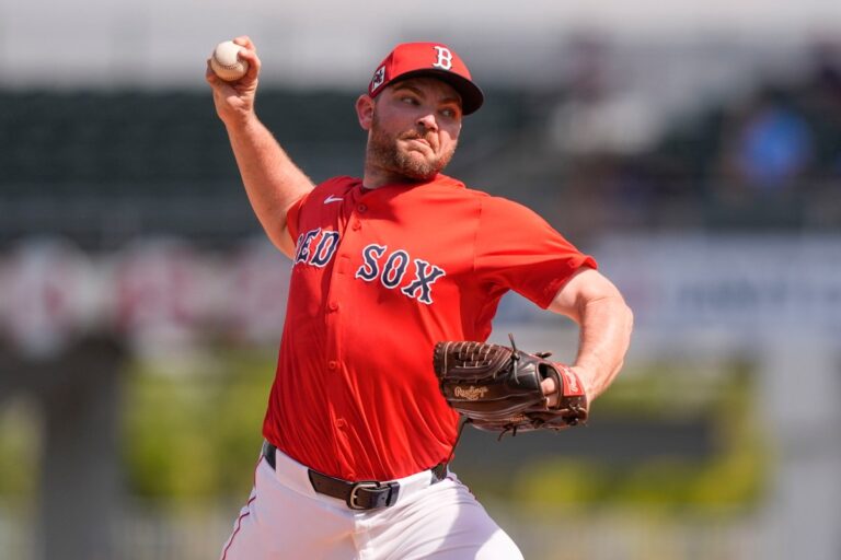 Lanzador de los Boston Red Sox reveló que él y su esposa han recibido amenazas de muerte