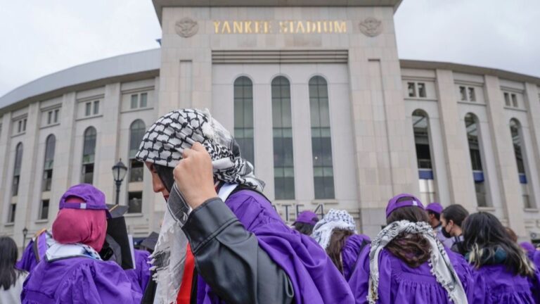 NYU niega diploma a estudiante que criticó a Israel