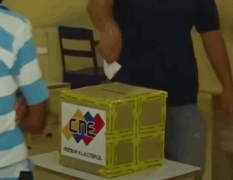 Abren los centros de voto en Venezuela – #DeInteres   #FVDigital
