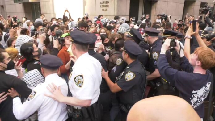 Columbia_protesters_clash_with_police_5_7_25_vo1.jpeg