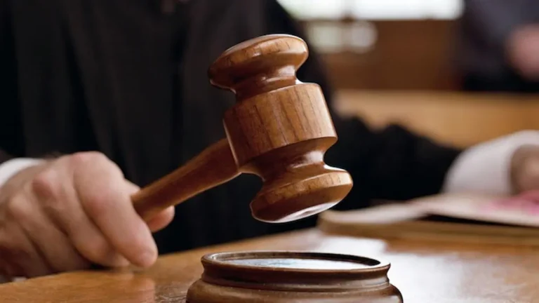 Condenan a 30 años a hombre por homicidio durante robo en vivienda