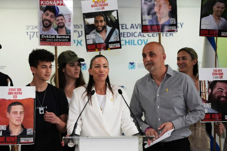 Familiares de soldado liberado por Hamás esperan que Donald Trump logre más acuerdos