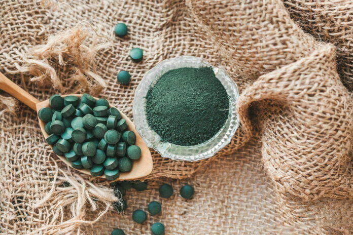 Espirulina-salud-Freepik.jpg