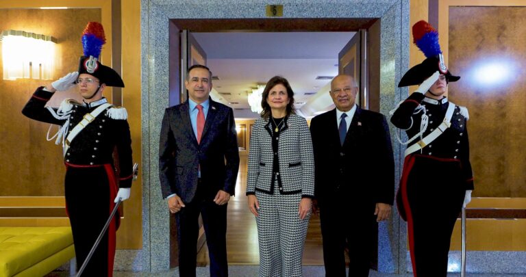 Vicepresidenta llega a Roma para misa del inicio del pontificado del Papa León – #DeInteres   #FVDigital