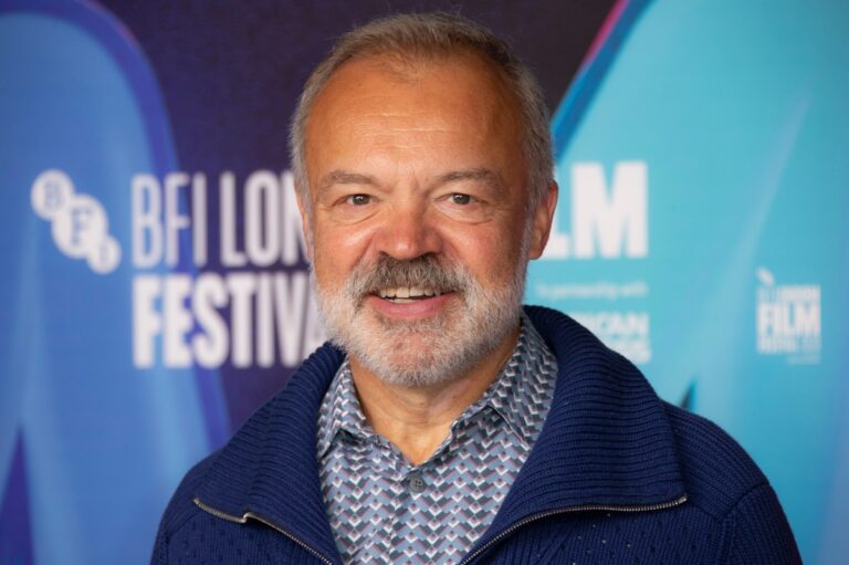 Graham Norton vende históricas propiedades en Nueva York