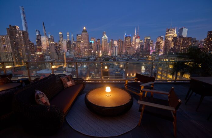 Hudson-VU-Rooftop-city-skyline-view-at-night-by-Eric-Hodgman.jpg