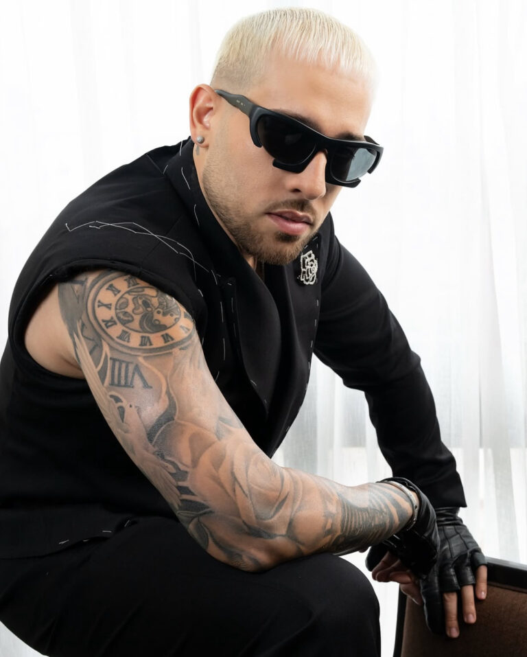 Mark B celebra 10 años en la música: “Sigo viviendo de un repertorio exquisito que le gusta a un público exquisito”