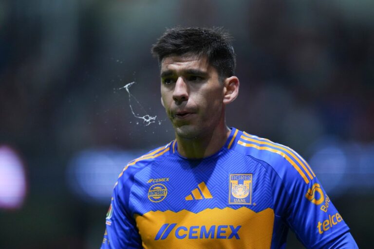 Jesús Angulo es la primera baja de la selección para duelos vs. Suiza y Turquía #FVDigital