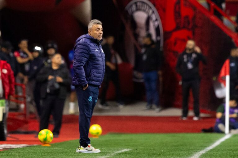 Domènec Torrent confía en tener positivos resultados con Rayados