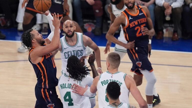 Knicks toman ventaja 3-1 sobre Celtics con victoria 121-113