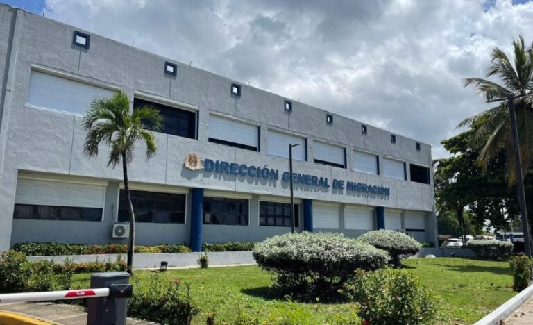 Investigan incidente en que resultaron heridos agente y haitiano indocumentado